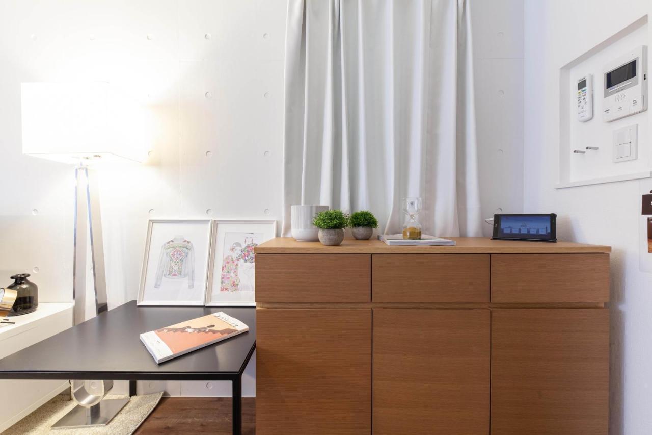 Trym Oshiage Apartment Tokyo Exterior photo