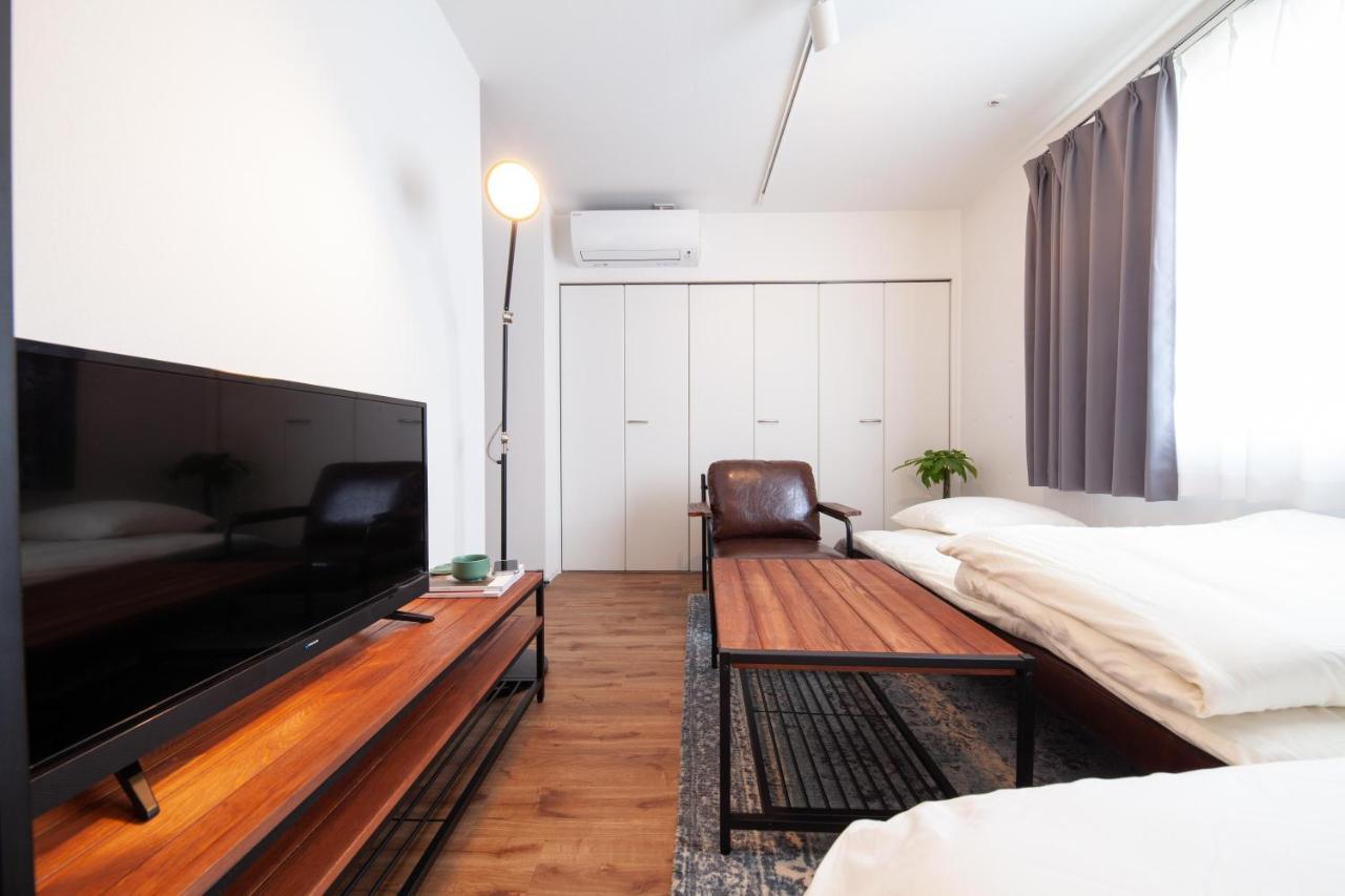Trym Oshiage Apartment Tokyo Exterior photo